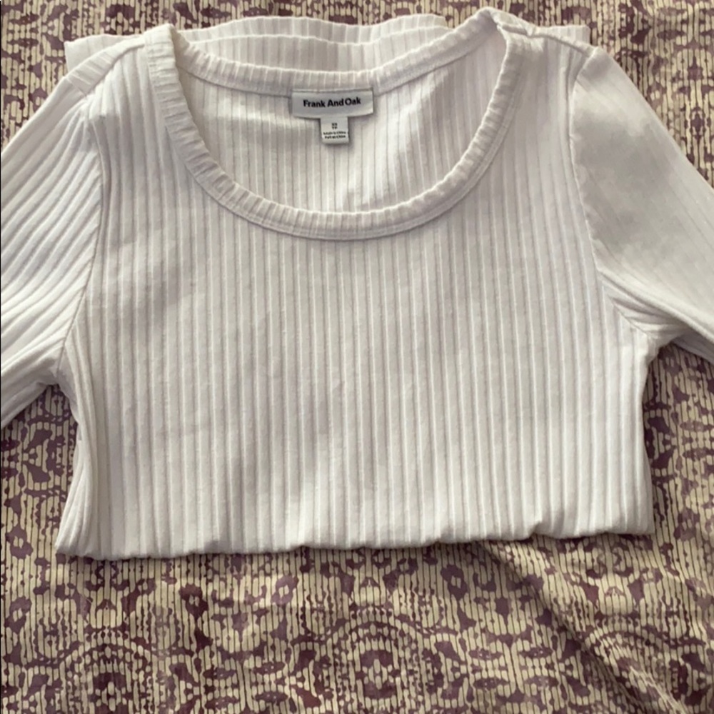 White fitted tee (ribbed)